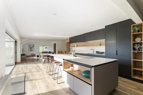 5 bedroom detached house for sale, The Park, Painswick