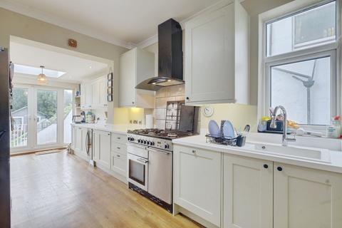 82 Brunswick Road, Southend-on-sea, SS1 2UJ