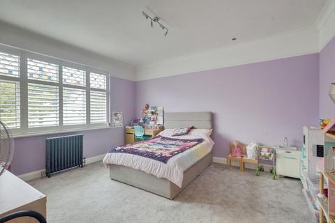 82 Brunswick Road, Southend-on-sea, SS1 2UJ