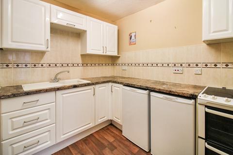 1 bedroom apartment for sale, Farley Court, Church Road East, Farnborough , GU14