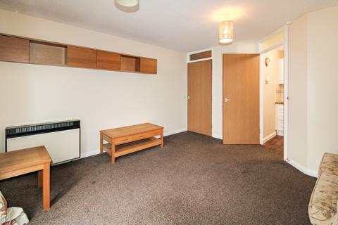 1 bedroom apartment for sale, Farley Court, Church Road East, Farnborough , GU14