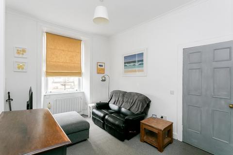 undefined, Waverley Park, Edinburgh, EH8