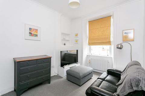 undefined, Waverley Park, Edinburgh, EH8