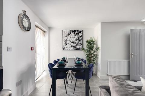 6 bedroom house to rent, Portman Road, Liverpool L15