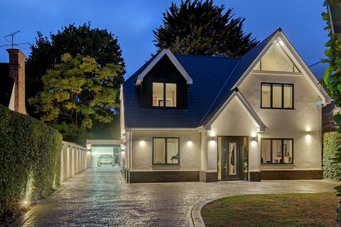 undefined, Ardleigh Green Road, Emerson Park, RM11