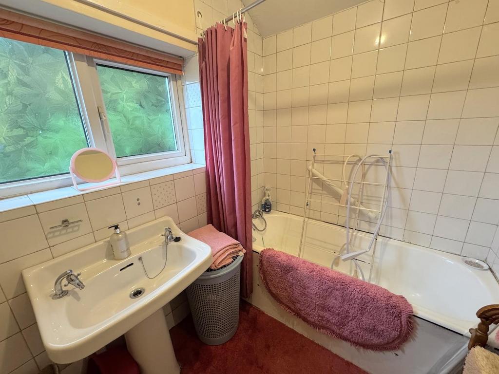 Family bathroom