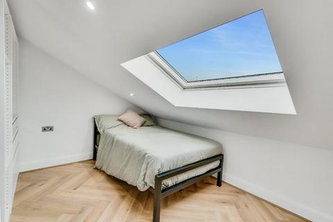 6 bedroom house to rent, Cretan Road, Liverpool L15