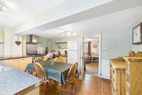 undefined, Butchers Walk, Fernhill Heath, Worcester, Worcestershire, WR3