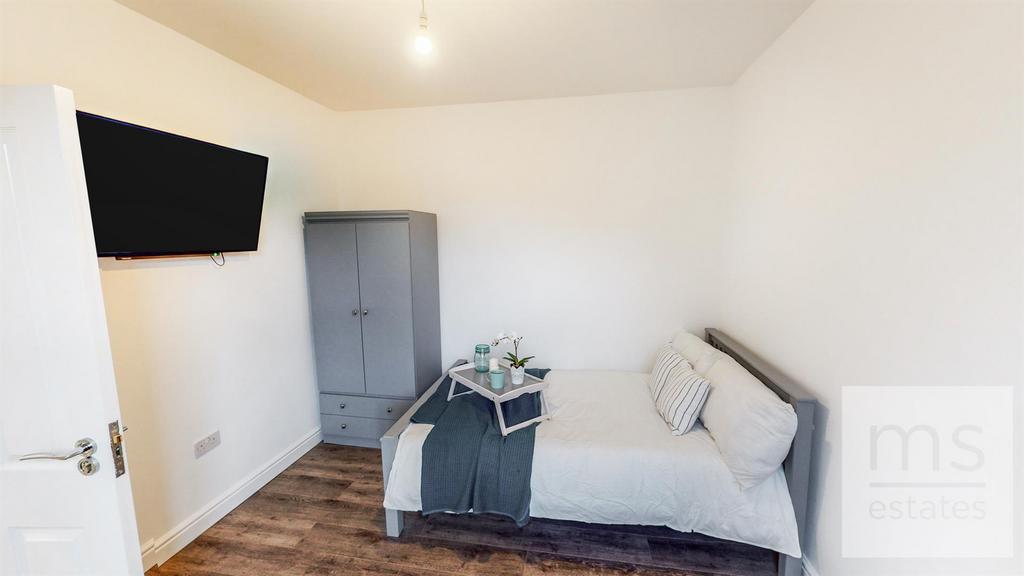 64-Sherwin-Road-08262023 204238.jpg