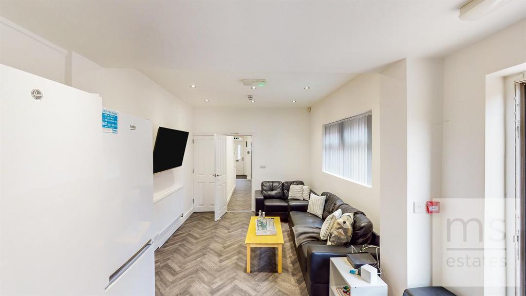 64-Sherwin-Road-08262023 203707.jpg