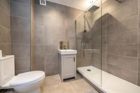 2 bedroom flat for sale, Prince Edward Road, London E9