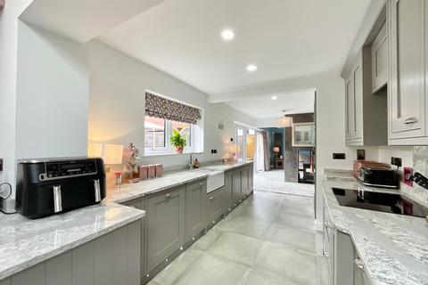 4 bedroom detached house for sale, Clifford Grove, Haslington, CW1