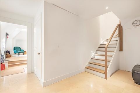 undefined, Richmond Hill, Richmond, TW10