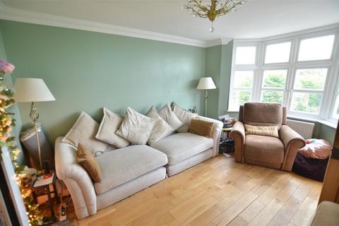 4 bedroom equestrian property for sale, Rock Hill, Staplecross, Robertsbridge TN32