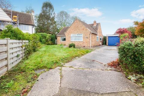 Detached bungalow - Algarth Rise, York