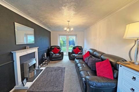 3 bedroom detached house for sale, Holland Drive, Skegness, Lincolnshire, PE25 3NH