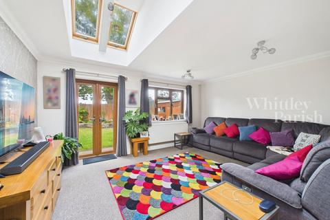undefined, Rectory Close, Long Stratton