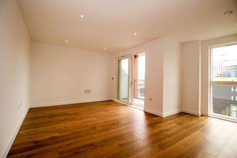 1 bedroom flat to rent, Lismore Boulevard, London, NW9