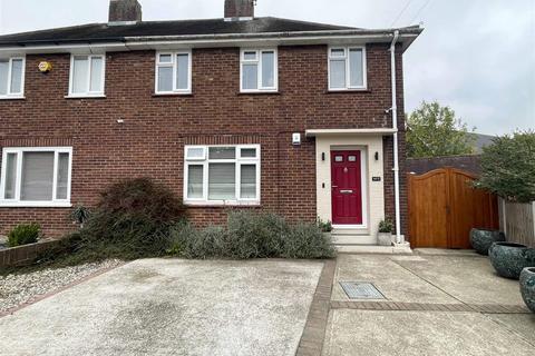 3 bedroom semi-detached house for sale, Ruskin Road, Chelmsford