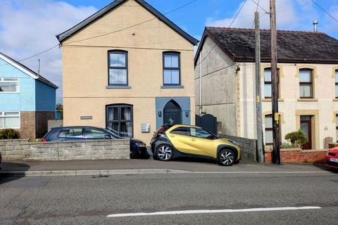 Pontardulais Road, Tycroes, SA18 3QA