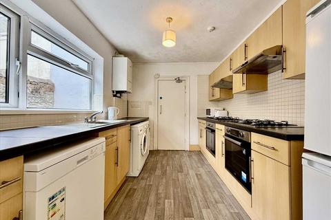 6 bedroom house share to rent, Headland Park, Plymouth