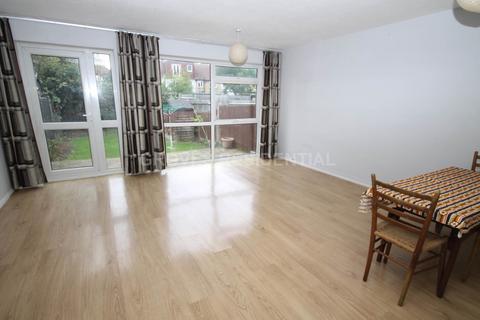 undefined, Newborough Green, New Malden