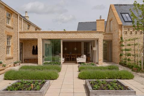 undefined, Field House, Condicote, Gloucestershire