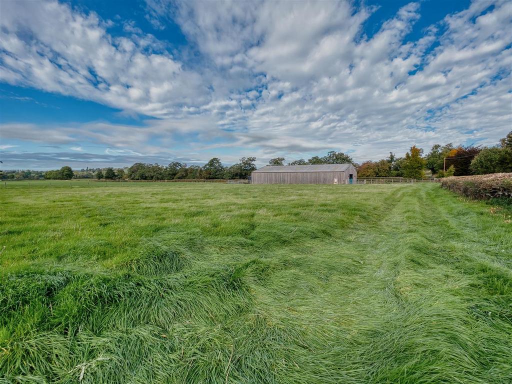 P1168341 hdr.jpg