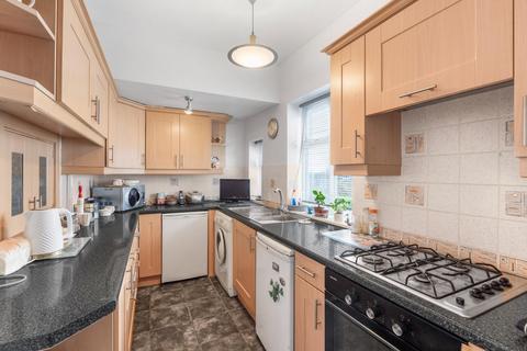 3 bedroom semi-detached house for sale, Birchwood Hill, Leeds, West Yorkshire