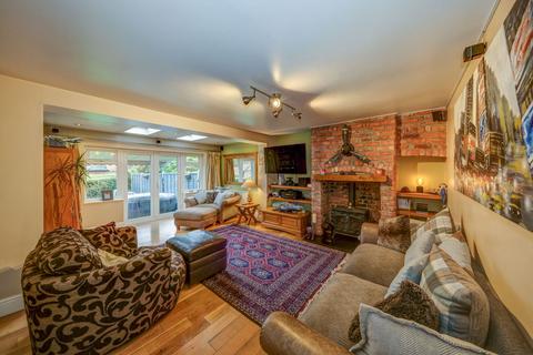 undefined, Manor Road, Lymm WA13