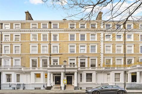 1 bedroom flat to rent, Southwell Gardens, London SW7