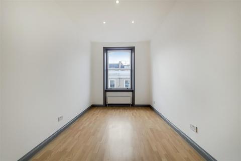 2 bedroom flat to rent, Finborough Road, London SW10