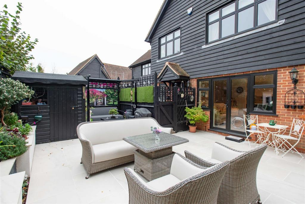 2025.10.14 - 4 Alma Barn Mews, BR6 7 FE-2557.jpg