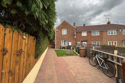 Franklin Fields, Corby NN17