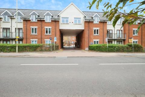 1 bedroom flat for sale, Sanders Place, Walsworth Road, Hitchin