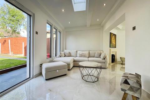 1 Langbrook Road, London, SE3 8RD
