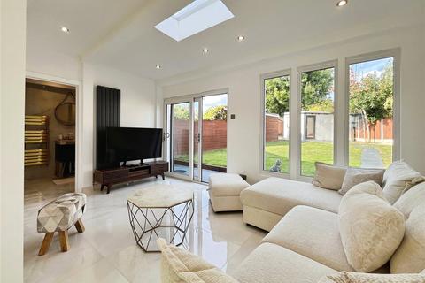 1 Langbrook Road, London, SE3 8RD