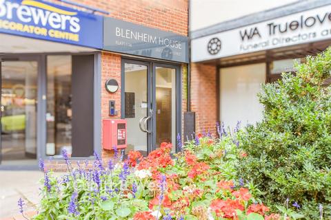 2 bedroom apartment for sale, Blenheim House, Dorking RH4