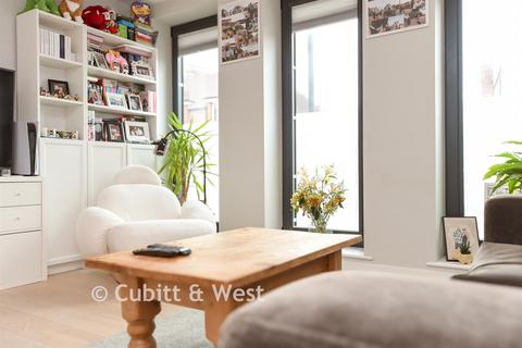 2 bedroom apartment for sale, Blenheim House, Dorking RH4