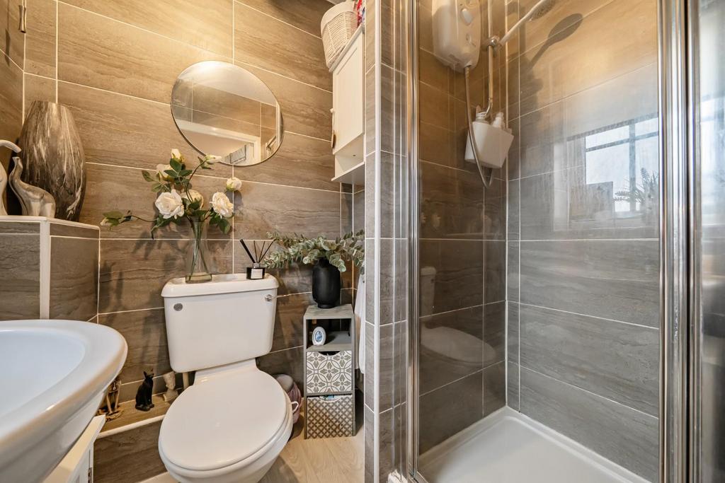 Ensuite.jpg