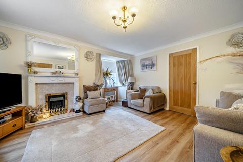 5 bedroom detached house for sale, Oldcastle Avenue, Guilsfield, Welshpool