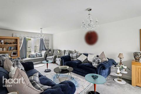 5 bedroom detached house for sale, Girton Way, Derby