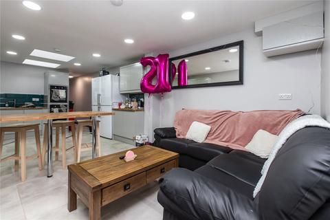 6 bedroom house to rent, Harrow Road, Birmingham B29