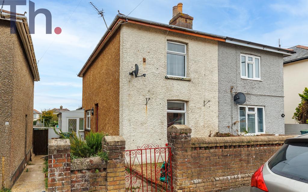 Ryde PO33 2 bed semi-detached house for sale - £175,000