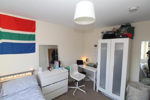 7 bedroom house to rent, Minister Street, Cardiff CF24
