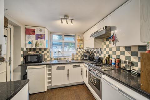 2 bedroom flat for sale, Beaconsfield Road, Finchley, London, N11