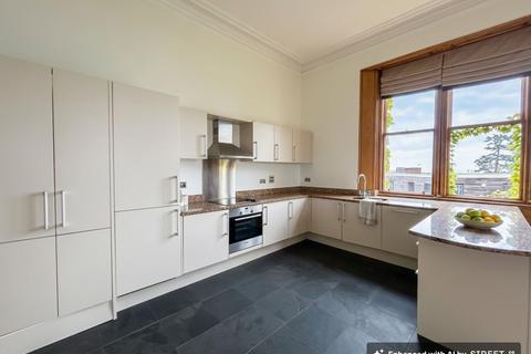 2 bedroom retirement property for sale, Middle Lincombe Road, Torquay, TQ1