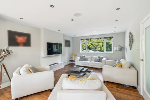 5 bedroom detached house for sale, Wakehams Hills, Pinner Village HA5