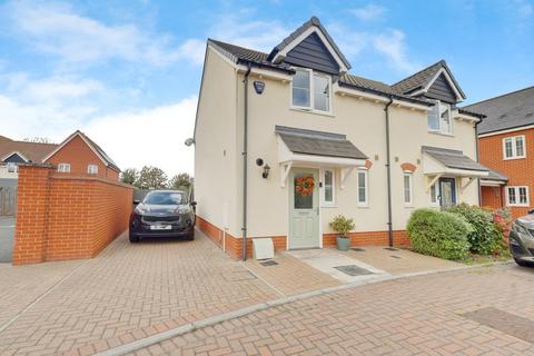 undefined, Kiln Way, Southend-on-sea, SS3