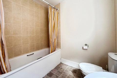 3 bedroom terraced house for sale, Barton Road (Heylo Housing), Newport, Isle of Wight